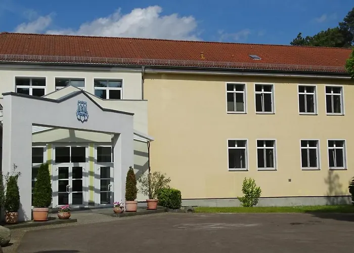 Gaestehaus Teikyo Am Zeuthener See